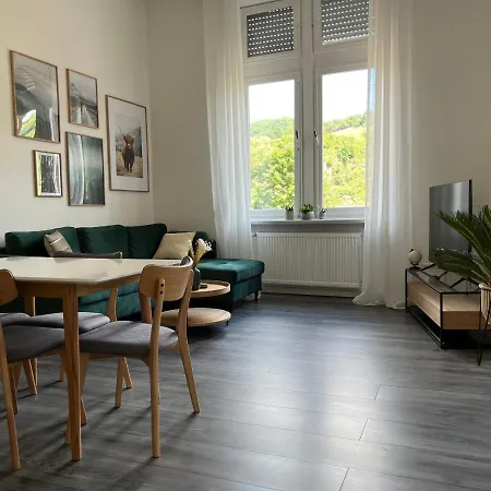 Apartment Direkter Moselblick I Altbau I 4 Personen I Terrasse